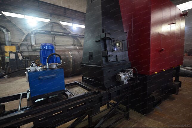 Питатель плунжерный котла 1.5 МВт на опилках